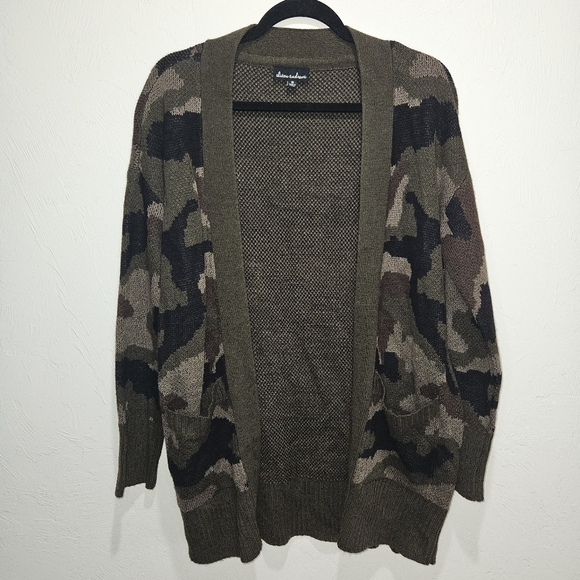 Camo Cardigan Oversized Women's Size Small Green Black Sweater Alison Andrews - Picture 2 of 12